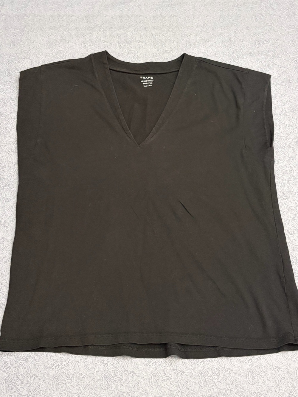 Frame Le Mid Rise Black Short Sleeve V-Neck Boxy Tee Pima Cotton Small